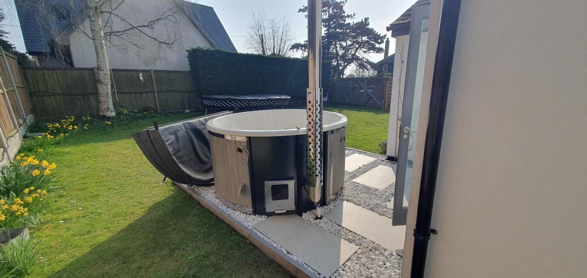 Island Retreat With Hottub West Mersea Exterior foto